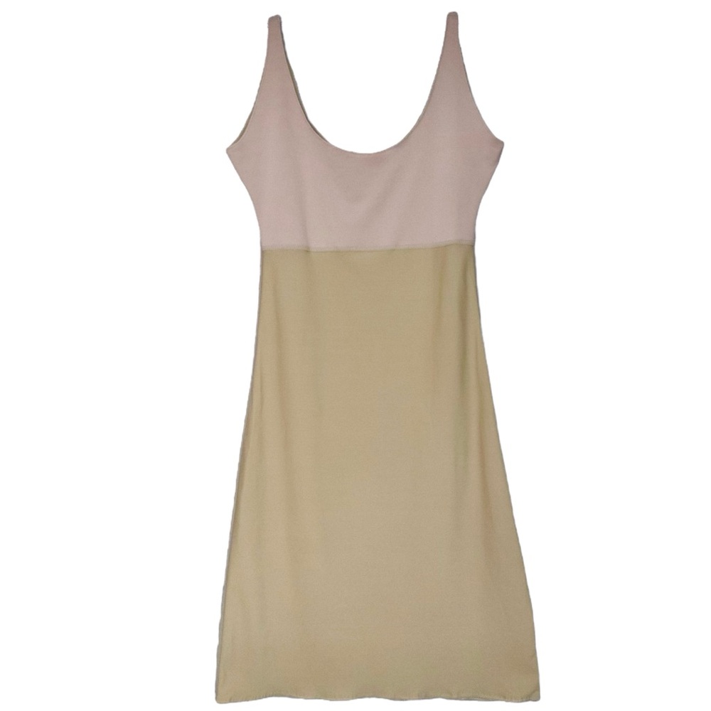 Spanx Hide & Seek Full Slip Size Medium Beige Dress Shapewear Seamless Smoothing